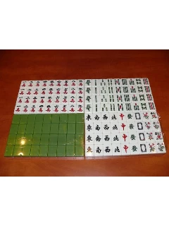 Mahjong Készlet - Professzionális, Zöld Hátú, Műanyag Kövekkel - A Kövek Mérete: 38x28x20mm