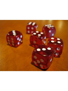 Dobókocka - 6 Oldalú 15mm-es Piros Átlátszó