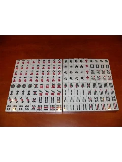 Mahjong készlet - Professzionális, zöld hátú, műanyag kövekkel - A kövek mérete: 34x26x19mm