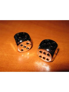 Dobókocka - 6 Oldalú 16mm-es, Ezüst Bevonatú 2db-os Szett Plexi Dobozban - Silver Metallic 16mm D6 Pair