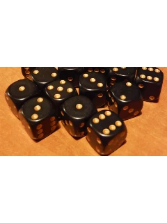 Dobókocka - 6 Oldalú 12mm-es - Opaque 12mm D6 With Pips - Black/Gold