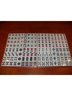 Mahjong Készlet - Professzionális, Zöld Hátú, Műanyag Kövekkel - A Kövek Mérete: 42x31x21mm